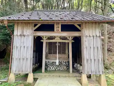 静神社の本殿・本堂