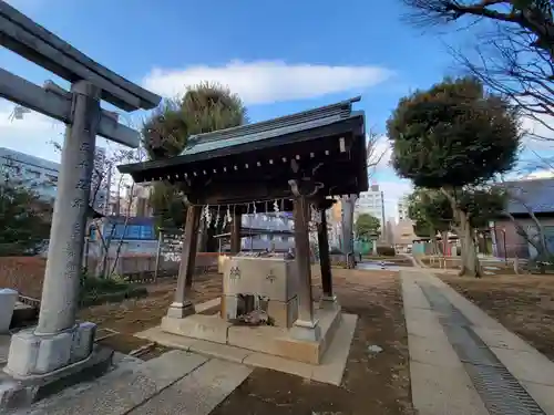 西向天神社の手水舎