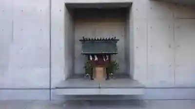 北谷稲荷神社の末社・摂社