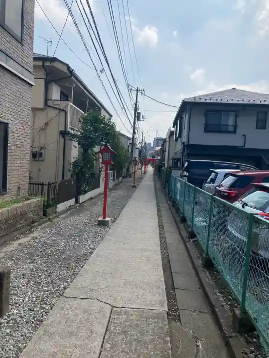 久富稲荷神社の{uncategorized: "未分類", other: "その他", undefined: "問題あり", building: "その他建物", grave: "お墓", sacred_gate: "鳥居", guardian: "狛犬", statue: "像", buddha: "仏像", history: "歴史", nature: "自然", garden: "庭園", animal: "動物", pagoda: "塔", temizu: "手水舎", mountain_gate: "山門・神門", sanctuary: "本殿・本堂", subordinate: "末社・摂社", art: "芸術", scenery: "景色", jizo: "地蔵", ema: "絵馬", goshuin: "御朱印", omikuji: "おみくじ", items: "授与品その他", amulet: "お守り", goshuincho: "御朱印帳", eats: "食事", festival: "お祭り", votive_dance: "神楽", shichigosan: "七五三参", wedding: "結婚式", experience: "体験その他", initially: "初詣", around: "周辺", anti_infection: "感染症対策"}