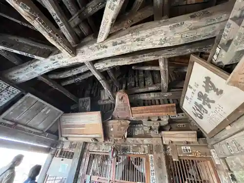 岩室観音堂(埼玉県)