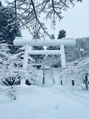 土津神社｜こどもと出世の神さまの景色