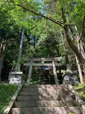 八乙女根尾神社の鳥居