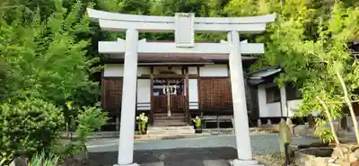 八幡神社の本殿・本堂