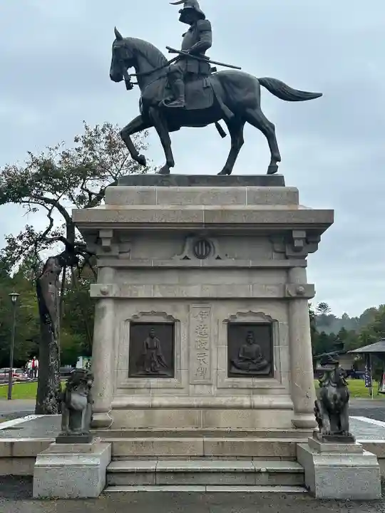 宮城縣護國神社の像