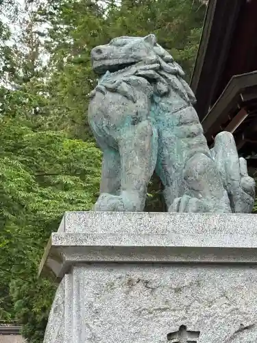 諏訪大社下社春宮(長野県)