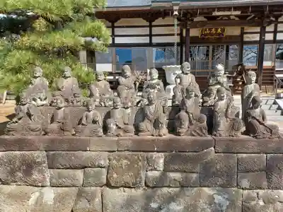 淨空院の{uncategorized: "未分類", other: "その他", undefined: "問題あり", building: "その他建物", grave: "お墓", sacred_gate: "鳥居", guardian: "狛犬", statue: "像", buddha: "仏像", history: "歴史", nature: "自然", garden: "庭園", animal: "動物", pagoda: "塔", temizu: "手水舎", mountain_gate: "山門・神門", sanctuary: "本殿・本堂", subordinate: "末社・摂社", art: "芸術", scenery: "景色", jizo: "地蔵", ema: "絵馬", goshuin: "御朱印", omikuji: "おみくじ", items: "授与品その他", amulet: "お守り", goshuincho: "御朱印帳", eats: "食事", festival: "お祭り", votive_dance: "神楽", shichigosan: "七五三参", wedding: "結婚式", experience: "体験その他", initially: "初詣", around: "周辺", anti_infection: "感染症対策"}