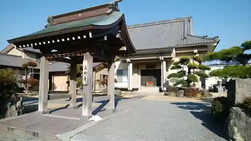 上行寺の本殿・本堂