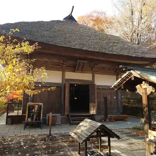青龍山 吉祥寺の本殿・本堂