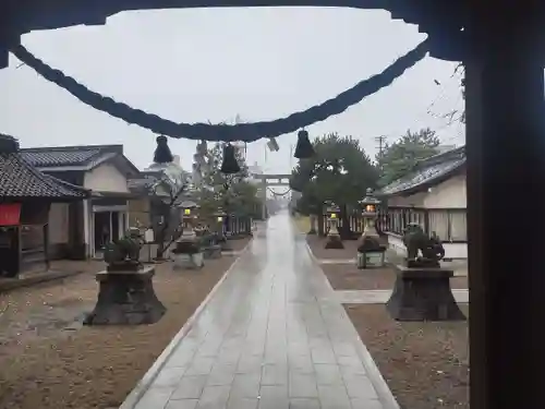 高岡関野神社の景色
