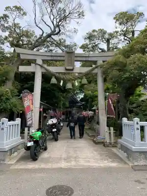 深江八幡神社の{uncategorized: "未分類", other: "その他", undefined: "問題あり", building: "その他建物", grave: "お墓", sacred_gate: "鳥居", guardian: "狛犬", statue: "像", buddha: "仏像", history: "歴史", nature: "自然", garden: "庭園", animal: "動物", pagoda: "塔", temizu: "手水舎", mountain_gate: "山門・神門", sanctuary: "本殿・本堂", subordinate: "末社・摂社", art: "芸術", scenery: "景色", jizo: "地蔵", ema: "絵馬", goshuin: "御朱印", omikuji: "おみくじ", items: "授与品その他", amulet: "お守り", goshuincho: "御朱印帳", eats: "食事", festival: "お祭り", votive_dance: "神楽", shichigosan: "七五三参", wedding: "結婚式", experience: "体験その他", initially: "初詣", around: "周辺", anti_infection: "感染症対策"}