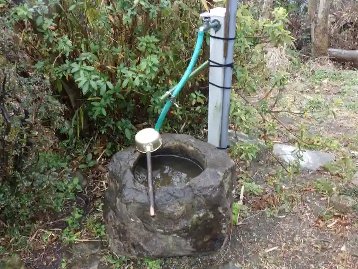 富士ヶ峰神社の手水舎