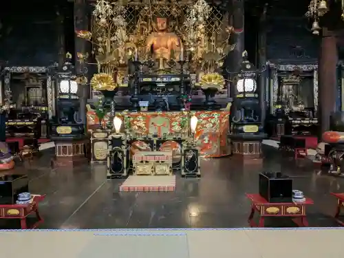 西教寺の{uncategorized: "未分類", other: "その他", undefined: "問題あり", building: "その他建物", grave: "お墓", sacred_gate: "鳥居", guardian: "狛犬", statue: "像", buddha: "仏像", history: "歴史", nature: "自然", garden: "庭園", animal: "動物", pagoda: "塔", temizu: "手水舎", mountain_gate: "山門・神門", sanctuary: "本殿・本堂", subordinate: "末社・摂社", art: "芸術", scenery: "景色", jizo: "地蔵", ema: "絵馬", goshuin: "御朱印", omikuji: "おみくじ", items: "授与品その他", amulet: "お守り", goshuincho: "御朱印帳", eats: "食事", festival: "お祭り", votive_dance: "神楽", shichigosan: "七五三参", wedding: "結婚式", experience: "体験その他", initially: "初詣", around: "周辺", anti_infection: "感染症対策"}