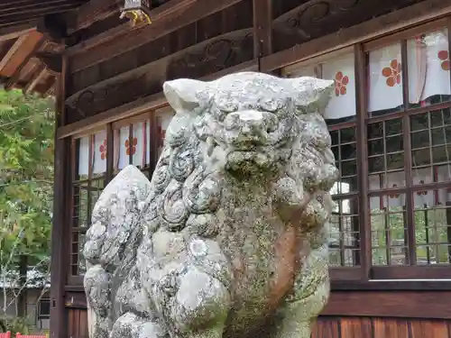 乎疑原神社の狛犬