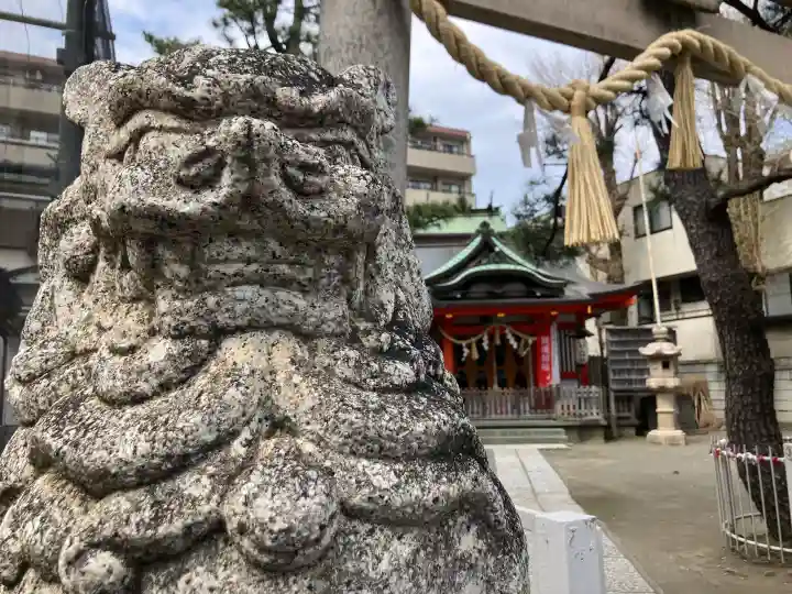 蒔田杉山神社の{uncategorized: "未分類", other: "その他", undefined: "問題あり", building: "その他建物", grave: "お墓", sacred_gate: "鳥居", guardian: "狛犬", statue: "像", buddha: "仏像", history: "歴史", nature: "自然", garden: "庭園", animal: "動物", pagoda: "塔", temizu: "手水舎", mountain_gate: "山門・神門", sanctuary: "本殿・本堂", subordinate: "末社・摂社", art: "芸術", scenery: "景色", jizo: "地蔵", ema: "絵馬", goshuin: "御朱印", omikuji: "おみくじ", items: "授与品その他", amulet: "お守り", goshuincho: "御朱印帳", eats: "食事", festival: "お祭り", votive_dance: "神楽", shichigosan: "七五三参", wedding: "結婚式", experience: "体験その他", initially: "初詣", around: "周辺", anti_infection: "感染症対策"}