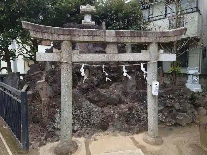 綾瀬稲荷神社(東京都)