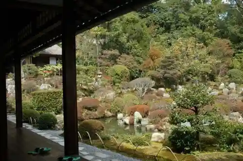 等持院の庭園