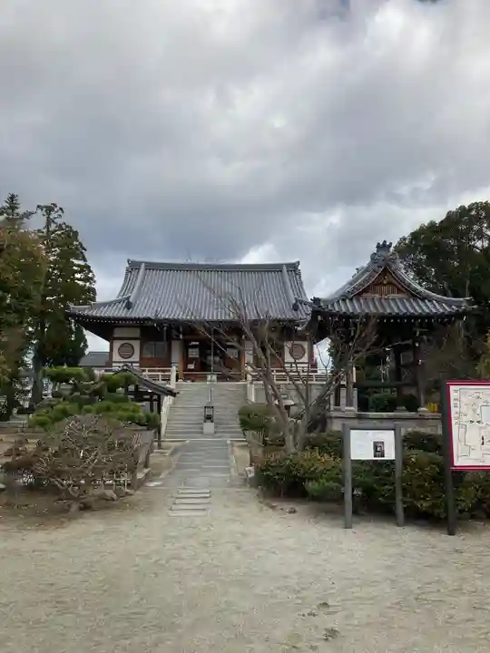 達磨寺の本殿・本堂