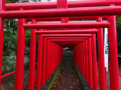 稲荷神社の鳥居