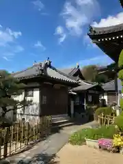 薬師院の建物その他