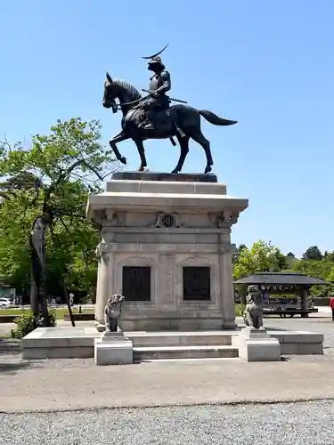 宮城縣護國神社の像