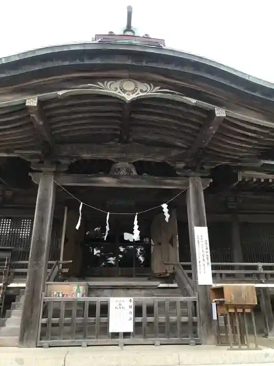 函館八幡宮の本殿・本堂