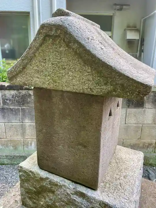 山王社の{uncategorized: "未分類", other: "その他", undefined: "問題あり", building: "その他建物", grave: "お墓", sacred_gate: "鳥居", guardian: "狛犬", statue: "像", buddha: "仏像", history: "歴史", nature: "自然", garden: "庭園", animal: "動物", pagoda: "塔", temizu: "手水舎", mountain_gate: "山門・神門", sanctuary: "本殿・本堂", subordinate: "末社・摂社", art: "芸術", scenery: "景色", jizo: "地蔵", ema: "絵馬", goshuin: "御朱印", omikuji: "おみくじ", items: "授与品その他", amulet: "お守り", goshuincho: "御朱印帳", eats: "食事", festival: "お祭り", votive_dance: "神楽", shichigosan: "七五三参", wedding: "結婚式", experience: "体験その他", initially: "初詣", around: "周辺", anti_infection: "感染症対策"}