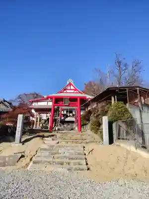 差出磯大嶽山神社 仕事と健康と厄よけの神さま(山梨県)
