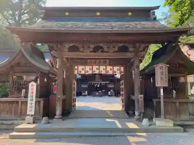 水戸八幡宮の山門・神門