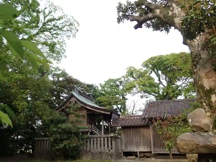 伊和神社の本殿・本堂