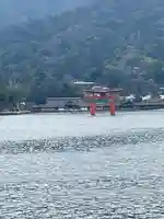 厳島神社の鳥居