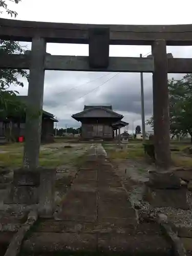 第六天の鳥居