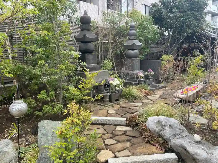 法輪寺の{uncategorized: "未分類", other: "その他", undefined: "問題あり", building: "その他建物", grave: "お墓", sacred_gate: "鳥居", guardian: "狛犬", statue: "像", buddha: "仏像", history: "歴史", nature: "自然", garden: "庭園", animal: "動物", pagoda: "塔", temizu: "手水舎", mountain_gate: "山門・神門", sanctuary: "本殿・本堂", subordinate: "末社・摂社", art: "芸術", scenery: "景色", jizo: "地蔵", ema: "絵馬", goshuin: "御朱印", omikuji: "おみくじ", items: "授与品その他", amulet: "お守り", goshuincho: "御朱印帳", eats: "食事", festival: "お祭り", votive_dance: "神楽", shichigosan: "七五三参", wedding: "結婚式", experience: "体験その他", initially: "初詣", around: "周辺", anti_infection: "感染症対策"}