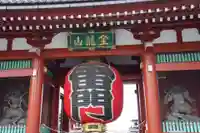 浅草寺の山門・神門