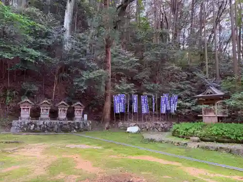 葛木御歳神社の{uncategorized: "未分類", other: "その他", undefined: "問題あり", building: "その他建物", grave: "お墓", sacred_gate: "鳥居", guardian: "狛犬", statue: "像", buddha: "仏像", history: "歴史", nature: "自然", garden: "庭園", animal: "動物", pagoda: "塔", temizu: "手水舎", mountain_gate: "山門・神門", sanctuary: "本殿・本堂", subordinate: "末社・摂社", art: "芸術", scenery: "景色", jizo: "地蔵", ema: "絵馬", goshuin: "御朱印", omikuji: "おみくじ", items: "授与品その他", amulet: "お守り", goshuincho: "御朱印帳", eats: "食事", festival: "お祭り", votive_dance: "神楽", shichigosan: "七五三参", wedding: "結婚式", experience: "体験その他", initially: "初詣", around: "周辺", anti_infection: "感染症対策"}