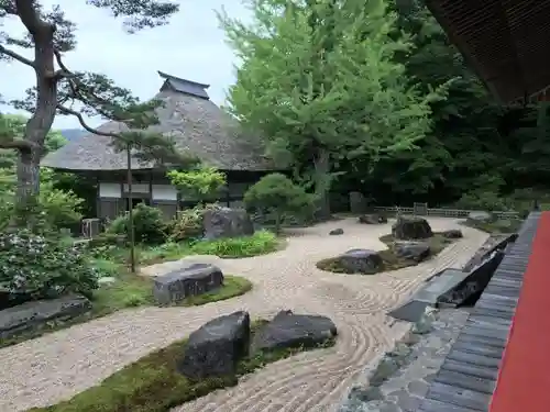 青龍山 吉祥寺の庭園