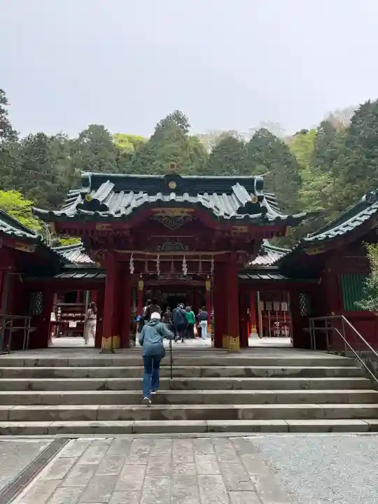 箱根神社の{uncategorized: "未分類", other: "その他", undefined: "問題あり", building: "その他建物", grave: "お墓", sacred_gate: "鳥居", guardian: "狛犬", statue: "像", buddha: "仏像", history: "歴史", nature: "自然", garden: "庭園", animal: "動物", pagoda: "塔", temizu: "手水舎", mountain_gate: "山門・神門", sanctuary: "本殿・本堂", subordinate: "末社・摂社", art: "芸術", scenery: "景色", jizo: "地蔵", ema: "絵馬", goshuin: "御朱印", omikuji: "おみくじ", items: "授与品その他", amulet: "お守り", goshuincho: "御朱印帳", eats: "食事", festival: "お祭り", votive_dance: "神楽", shichigosan: "七五三参", wedding: "結婚式", experience: "体験その他", initially: "初詣", around: "周辺", anti_infection: "感染症対策"}