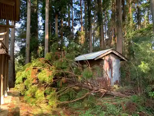 三嶽神社の末社