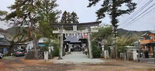 生出森八幡神社(里宮)の鳥居