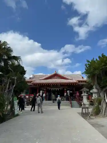 波上宮の{uncategorized: "未分類", other: "その他", undefined: "問題あり", building: "その他建物", grave: "お墓", sacred_gate: "鳥居", guardian: "狛犬", statue: "像", buddha: "仏像", history: "歴史", nature: "自然", garden: "庭園", animal: "動物", pagoda: "塔", temizu: "手水舎", mountain_gate: "山門・神門", sanctuary: "本殿・本堂", subordinate: "末社・摂社", art: "芸術", scenery: "景色", jizo: "地蔵", ema: "絵馬", goshuin: "御朱印", omikuji: "おみくじ", items: "授与品その他", amulet: "お守り", goshuincho: "御朱印帳", eats: "食事", festival: "お祭り", votive_dance: "神楽", shichigosan: "七五三参", wedding: "結婚式", experience: "体験その他", initially: "初詣", around: "周辺", anti_infection: "感染症対策"}