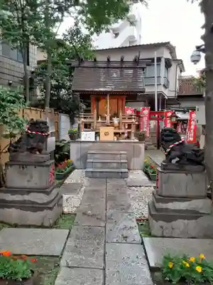 高円寺氷川神社の末社・摂社