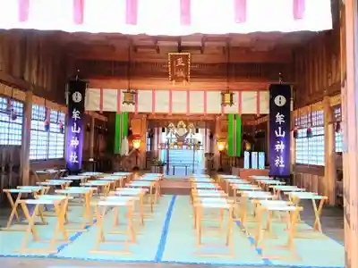 牟山神社の本殿・本堂