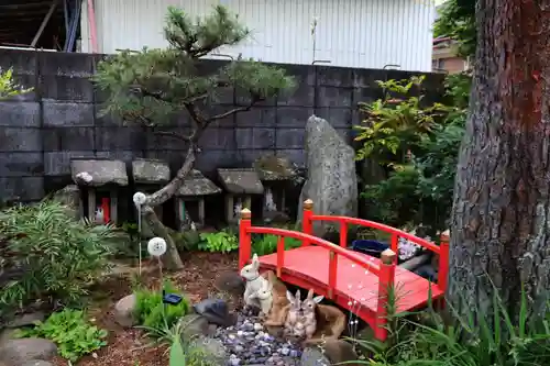 御嶽山神社の庭園