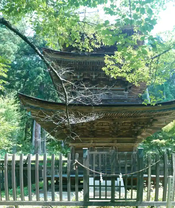新海三社神社(長野県)