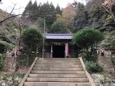 崎津諏訪神社の本殿・本堂