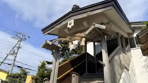 出雲大社函館教会の{uncategorized: "未分類", other: "その他", undefined: "問題あり", building: "その他建物", grave: "お墓", sacred_gate: "鳥居", guardian: "狛犬", statue: "像", buddha: "仏像", history: "歴史", nature: "自然", garden: "庭園", animal: "動物", pagoda: "塔", temizu: "手水舎", mountain_gate: "山門・神門", sanctuary: "本殿・本堂", subordinate: "末社・摂社", art: "芸術", scenery: "景色", jizo: "地蔵", ema: "絵馬", goshuin: "御朱印", omikuji: "おみくじ", items: "授与品その他", amulet: "お守り", goshuincho: "御朱印帳", eats: "食事", festival: "お祭り", votive_dance: "神楽", shichigosan: "七五三参", wedding: "結婚式", experience: "体験その他", initially: "初詣", around: "周辺", anti_infection: "感染症対策"}