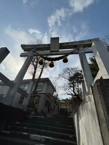厳島神社の{uncategorized: "未分類", other: "その他", undefined: "問題あり", building: "その他建物", grave: "お墓", sacred_gate: "鳥居", guardian: "狛犬", statue: "像", buddha: "仏像", history: "歴史", nature: "自然", garden: "庭園", animal: "動物", pagoda: "塔", temizu: "手水舎", mountain_gate: "山門・神門", sanctuary: "本殿・本堂", subordinate: "末社・摂社", art: "芸術", scenery: "景色", jizo: "地蔵", ema: "絵馬", goshuin: "御朱印", omikuji: "おみくじ", items: "授与品その他", amulet: "お守り", goshuincho: "御朱印帳", eats: "食事", festival: "お祭り", votive_dance: "神楽", shichigosan: "七五三参", wedding: "結婚式", experience: "体験その他", initially: "初詣", around: "周辺", anti_infection: "感染症対策"}