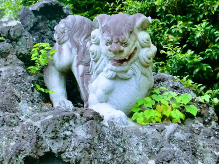 大日神社の狛犬