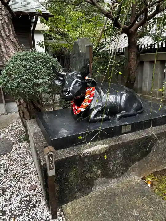 静岡天満宮の{uncategorized: "未分類", other: "その他", undefined: "問題あり", building: "その他建物", grave: "お墓", sacred_gate: "鳥居", guardian: "狛犬", statue: "像", buddha: "仏像", history: "歴史", nature: "自然", garden: "庭園", animal: "動物", pagoda: "塔", temizu: "手水舎", mountain_gate: "山門・神門", sanctuary: "本殿・本堂", subordinate: "末社・摂社", art: "芸術", scenery: "景色", jizo: "地蔵", ema: "絵馬", goshuin: "御朱印", omikuji: "おみくじ", items: "授与品その他", amulet: "お守り", goshuincho: "御朱印帳", eats: "食事", festival: "お祭り", votive_dance: "神楽", shichigosan: "七五三参", wedding: "結婚式", experience: "体験その他", initially: "初詣", around: "周辺", anti_infection: "感染症対策"}