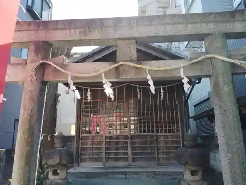 於春稲荷神社の本殿・本堂